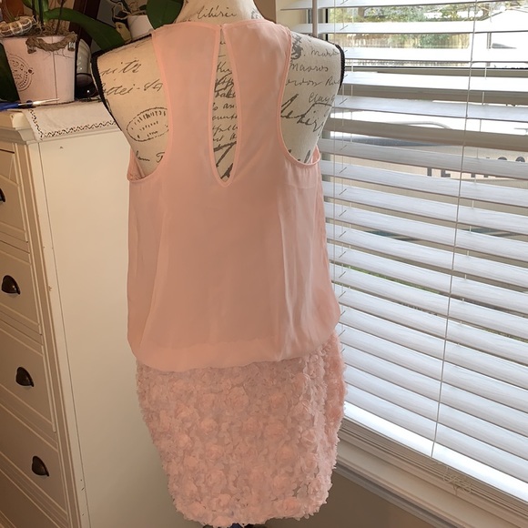 Beautiful mini dress sleeveless, pink pastel, size 6. In perfect condition. - Picture 4 of 12